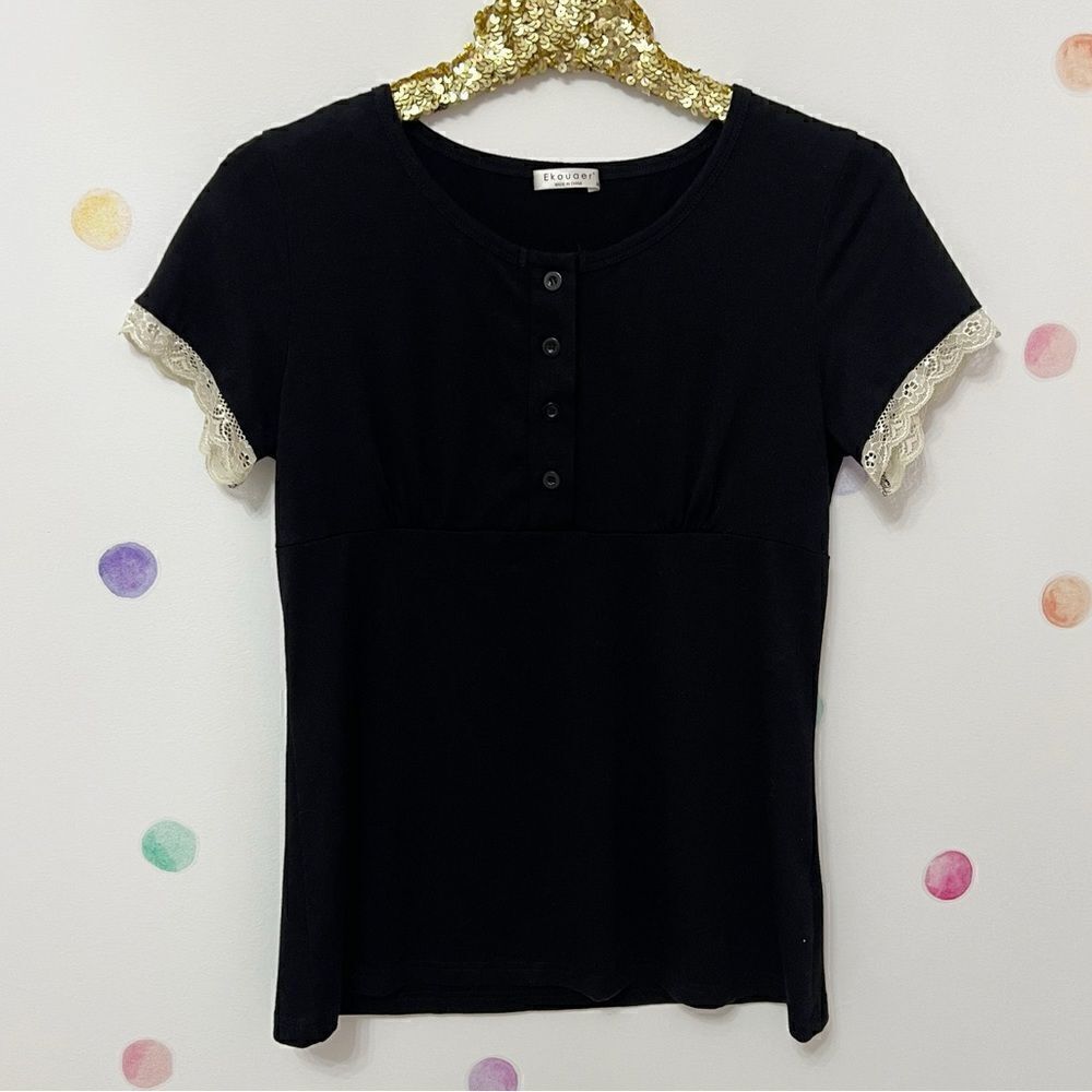 Black blouse 